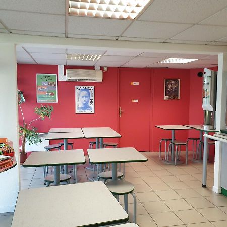 Première Classe Limoges Nord Esterno foto
